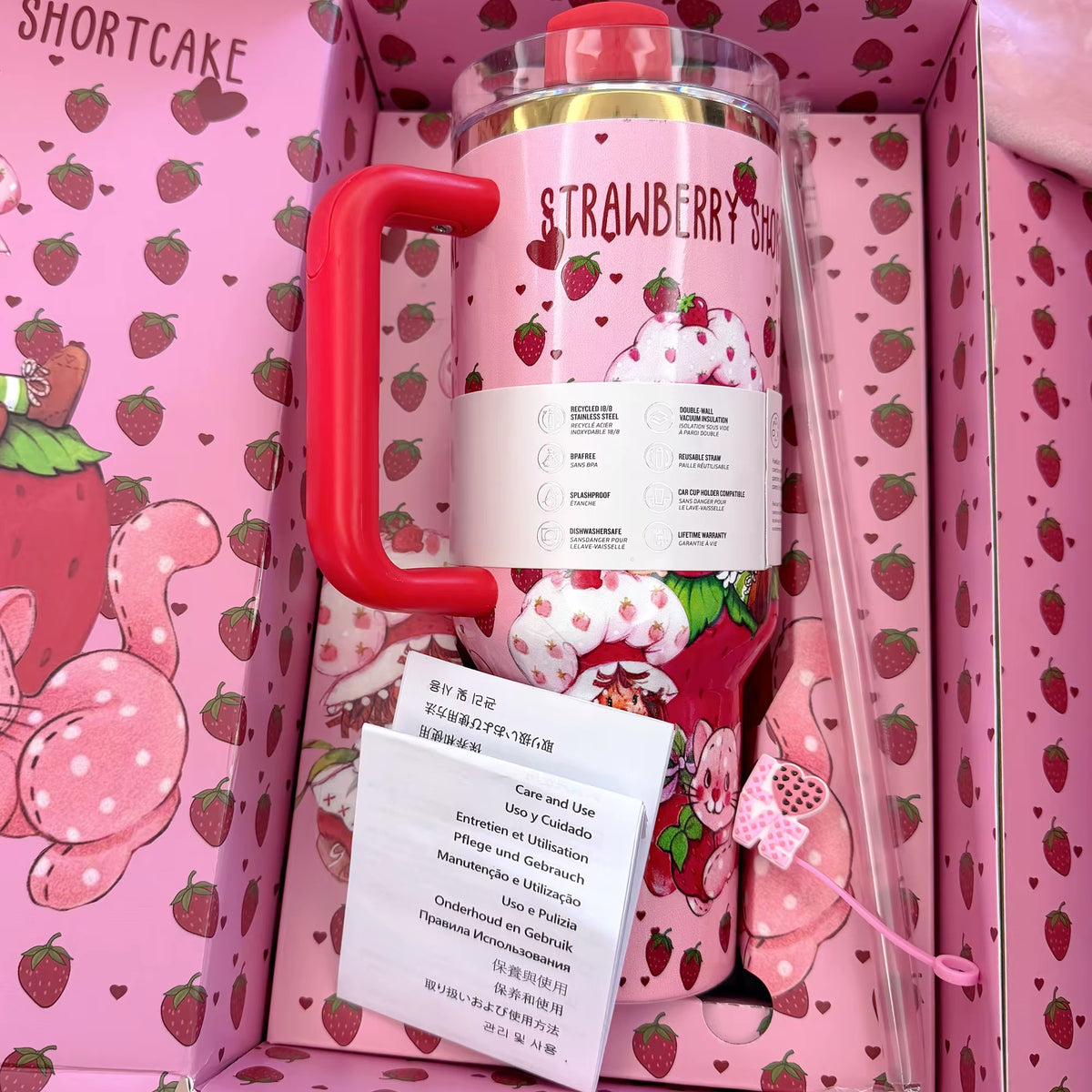 40 oz Strawberry Shortcake Cup